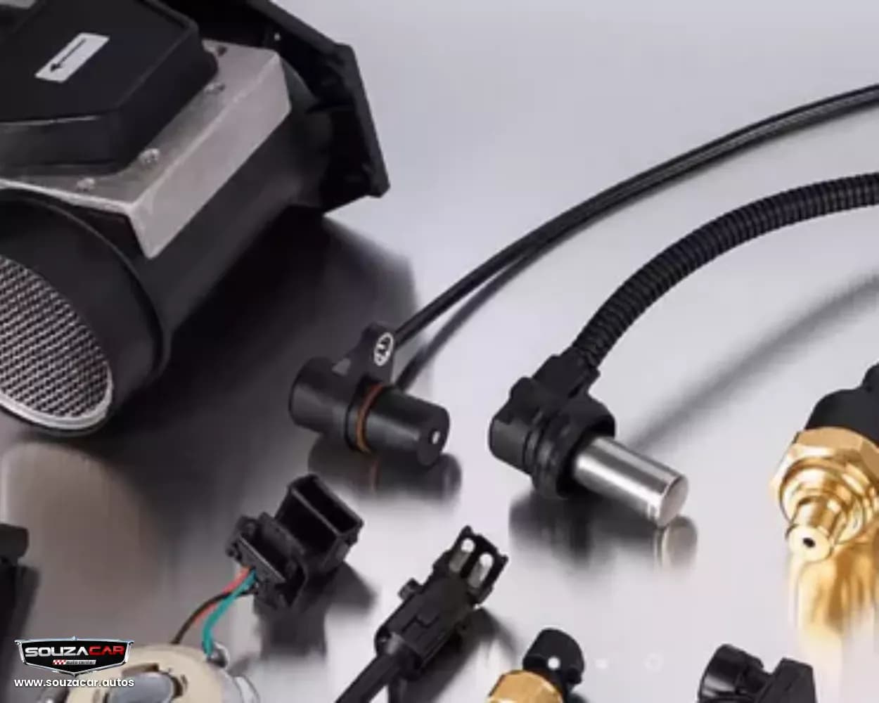 Componentes Eletrônicos e Sensores: ECUs, Sensores e Chicotes para Carros Autônomos e Conectados